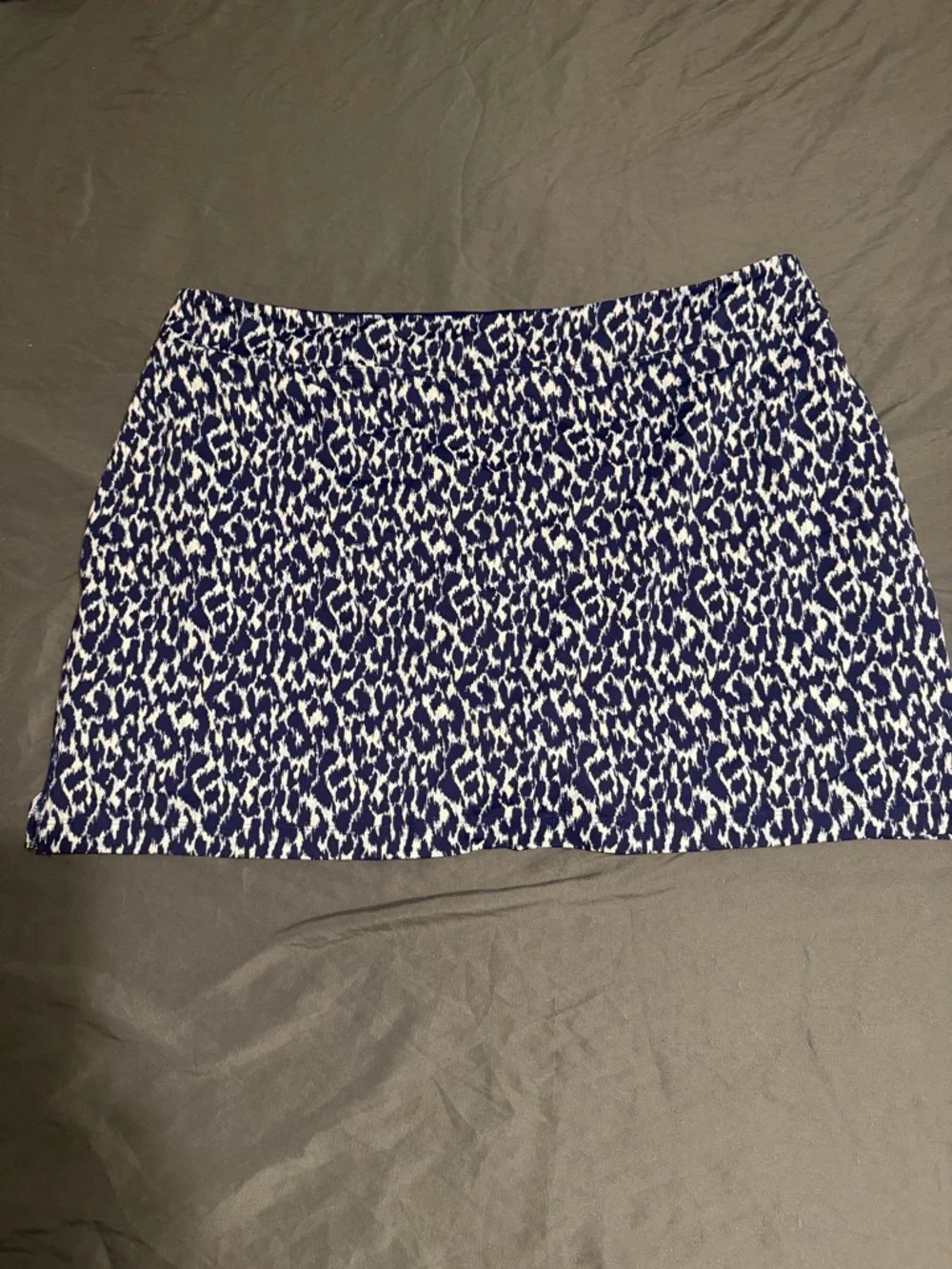 Tommy Bahama Navy and White Printed Mini Skirt - Picture 2 of 4